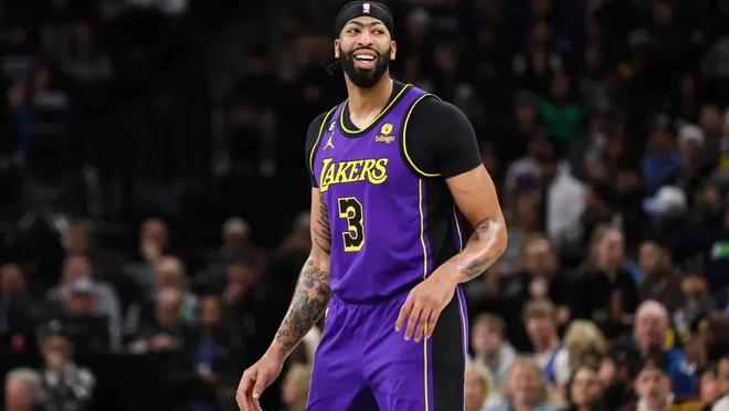 脱颖而出 脱颖而出