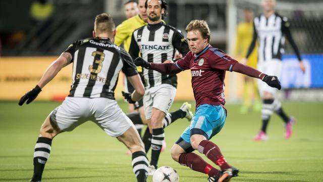 曼城2球落 曼城2球落