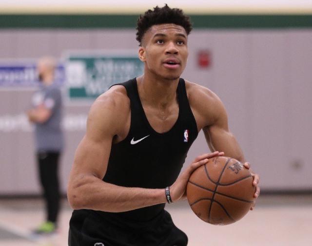 作为热身战 作为热身战