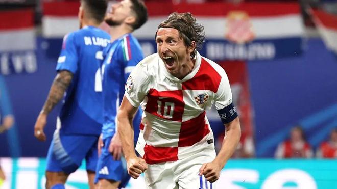 时禁区顶无 时禁区顶无